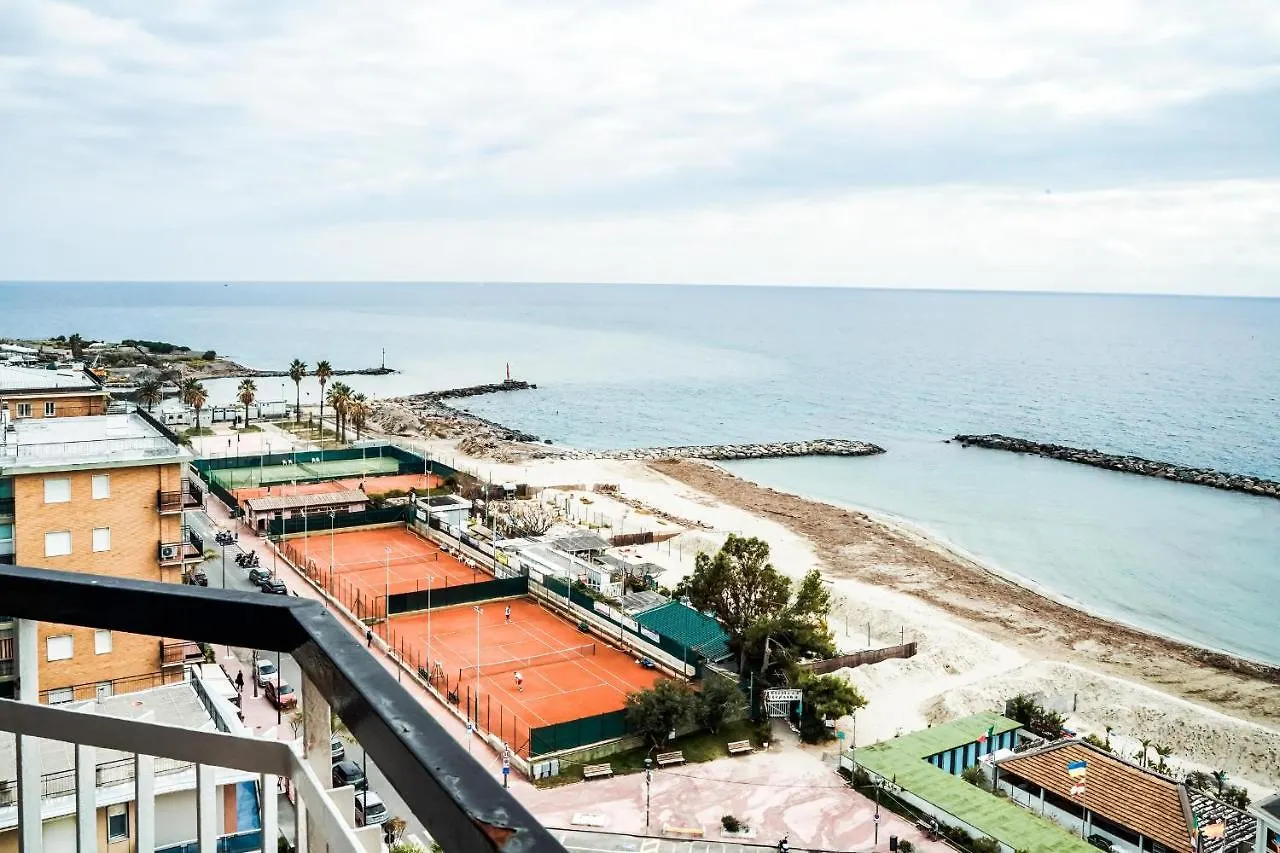 Grattacielo Vittoria Apartments Arma di Taggia