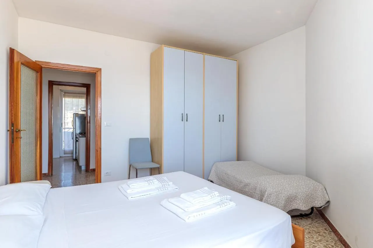 Grattacielo Vittoria Apartments Arma di Taggia