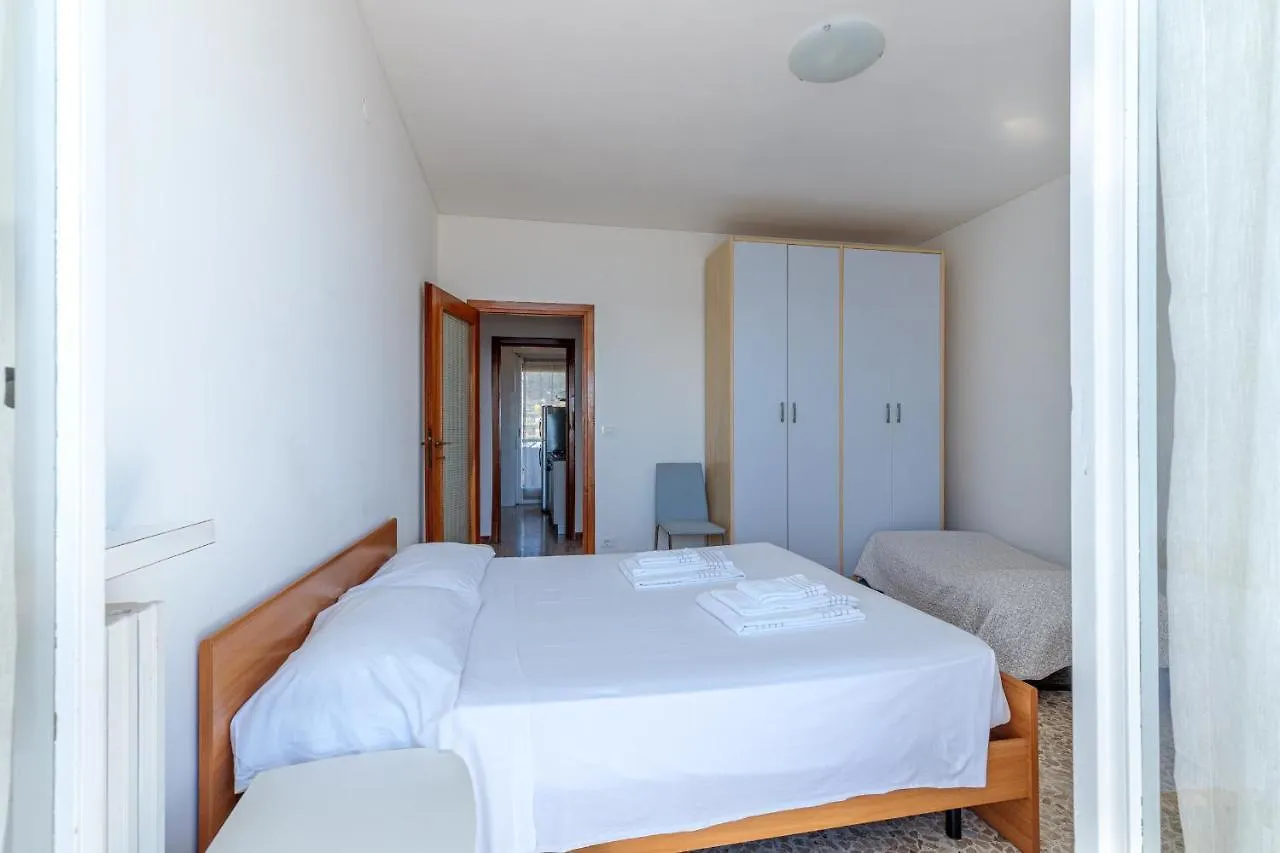Grattacielo Vittoria Apartments Arma di Taggia